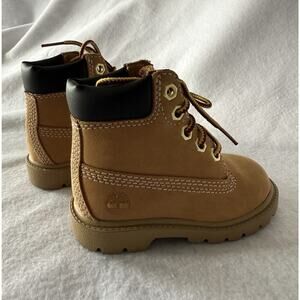 Timberland Toddler 6 IN Classic Waterproof Boots Boys Kids Winter Wheat Sz 5